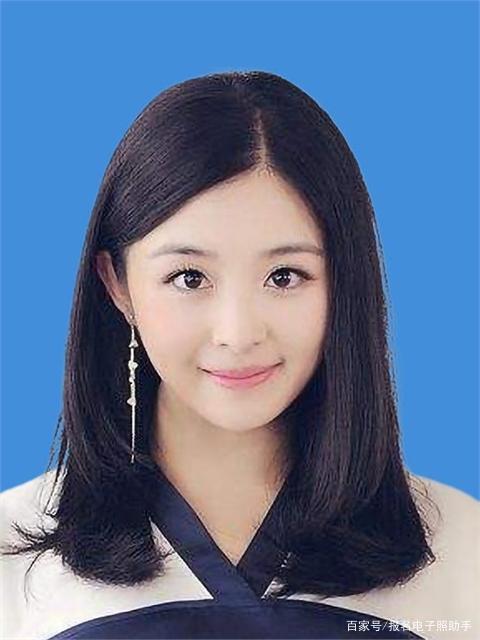 「手机搞定」广东省公务员<a href='/baomingzhaopian' target='_blank'>报名照片</a>要求及制作方法教程