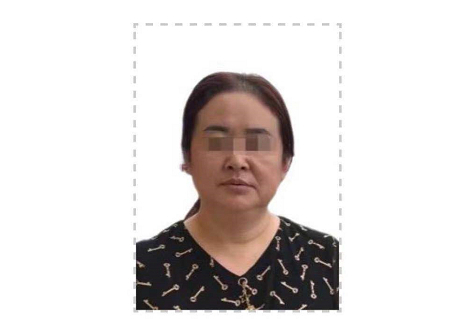 海口市二代身份证照片尺寸要求及手机自拍网上办理邮寄到家